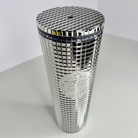 Starbucks Holiday 2023 SILVER MIRROR GRID Venti size 24oz TUMBLER‎ - Picture 1 of 2